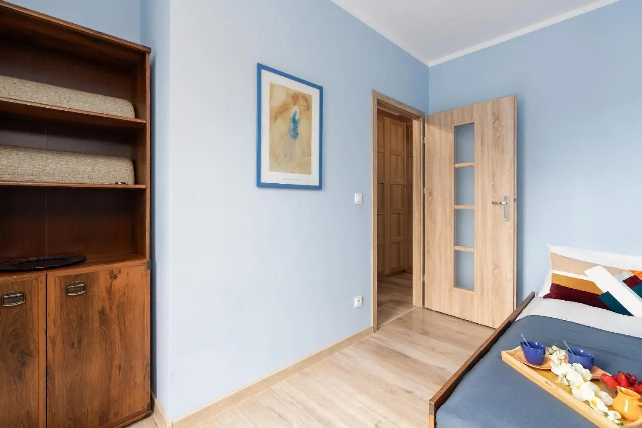 Modern Apartment With Balcony & Free Garage Poznan By Noclegi Renters